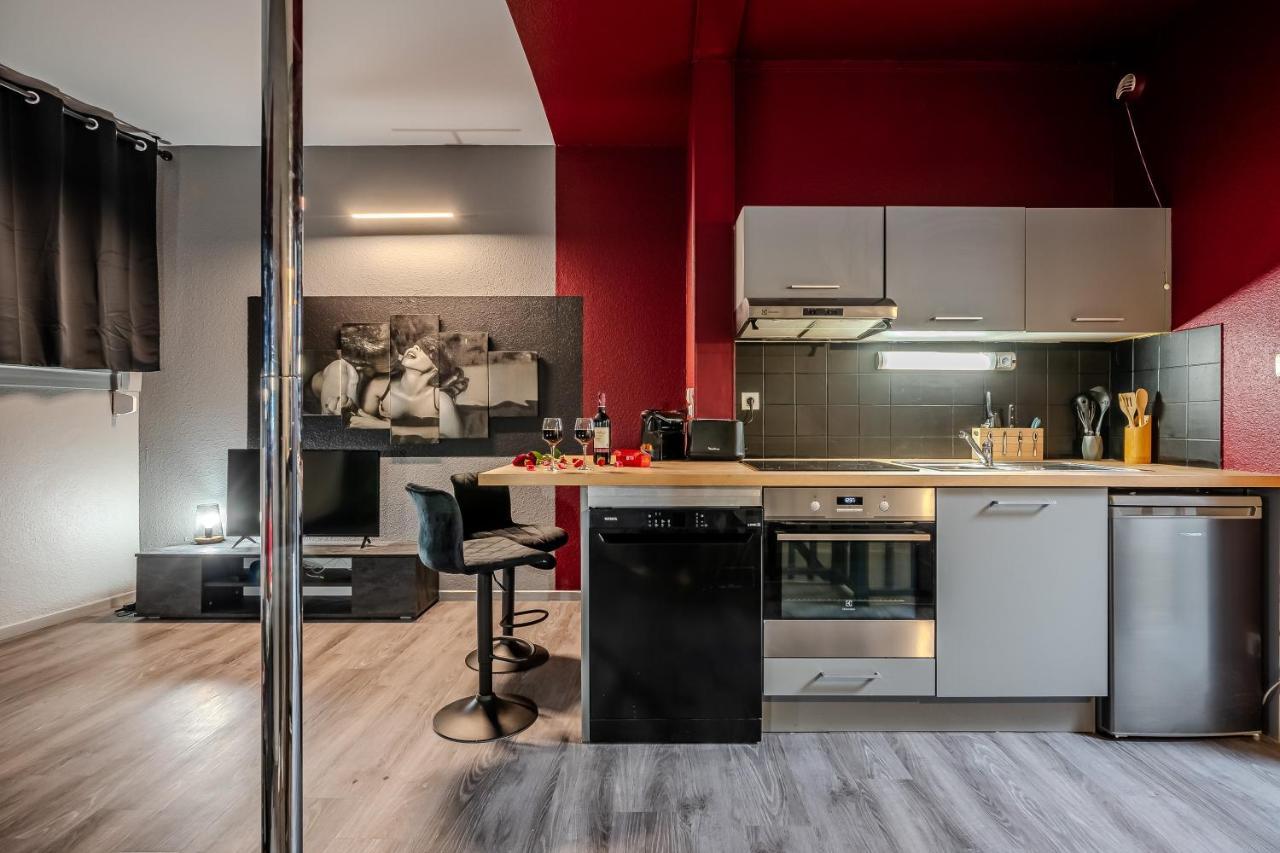 Ferienwohnung Cocon Sensuel - 50 Nuances - Les Cocons De Nath Montbéliard Exterior foto